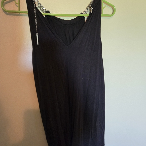 Top with Chain Strap - Picture 2 of 2